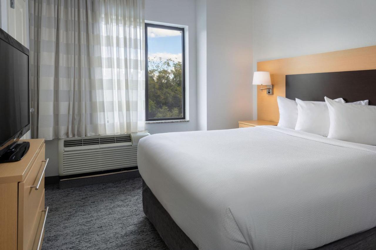 Towneplace Suites By Marriott York Kültér fotó